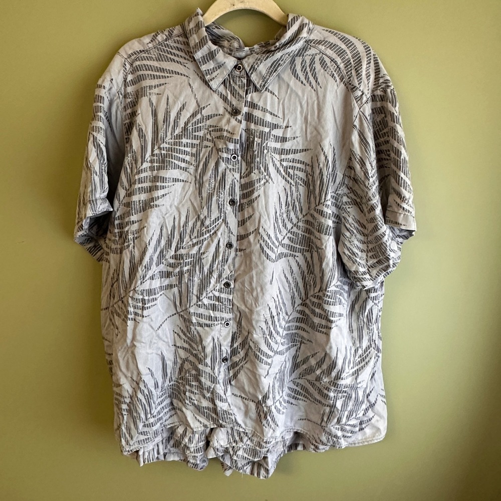 Jane + Delancy 2X Palm Leaf Print Button Up Shirt & Shorts Lounge Set‎ Lyocell
